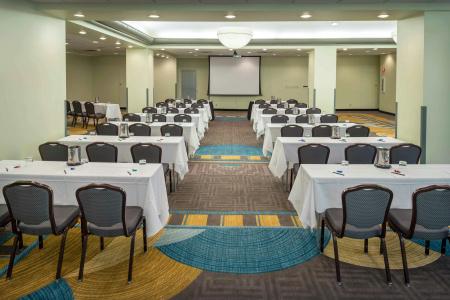 Hilton Netherland Plaza - 22