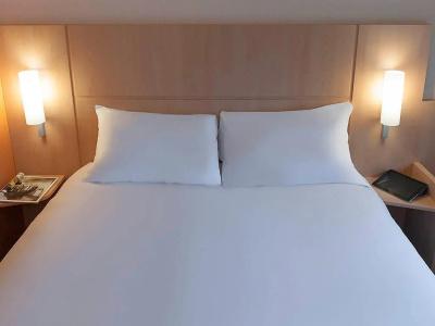 ibis Bonn - 56