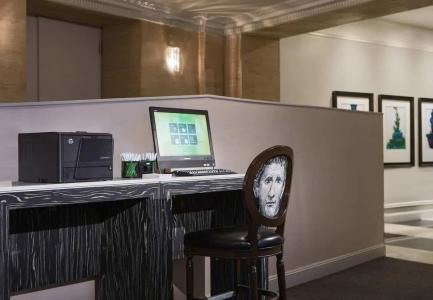 Courtyard by Marriott Boston Downtown - 10