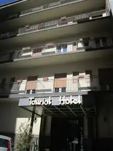 Tourist - 17