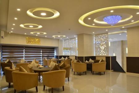Park Plaza - 9