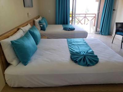 Paradise Island Beach Resort - 64