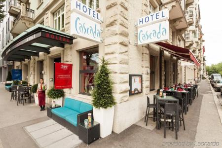 Cascada Boutique - 1
