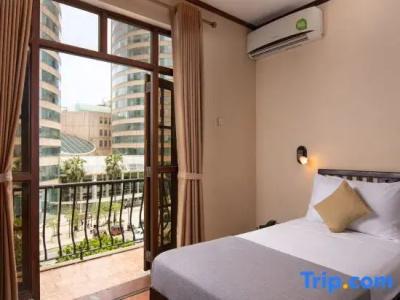 Ceylon City,Colombo - 55