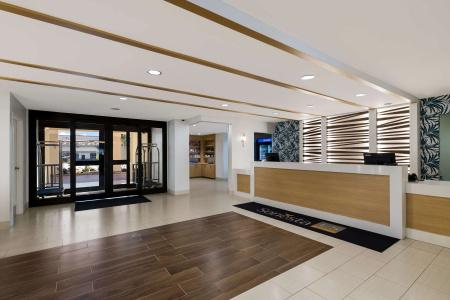 Sonesta ES Suites Orlando International Drive - 12