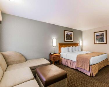 Quality Inn - 26