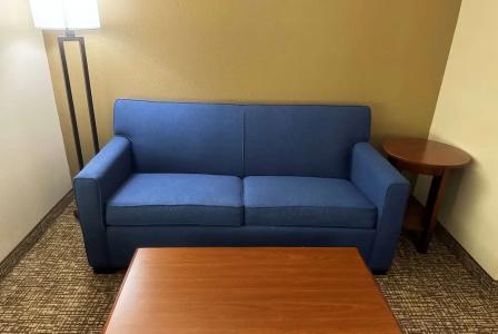 Microtel Inn & Suites by Wyndham College Station - 91