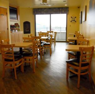 Blue Sail Inn - 17