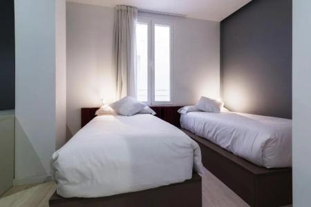 B&B Madrid Centro Fuencarral 52 - 48