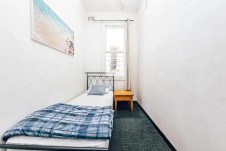 Maze Backpackers - - 9