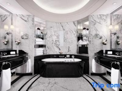 The Peninsula - 35