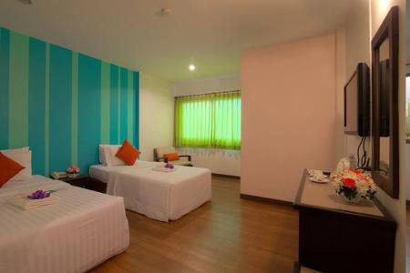 Woraburi Sukhumvit - 6