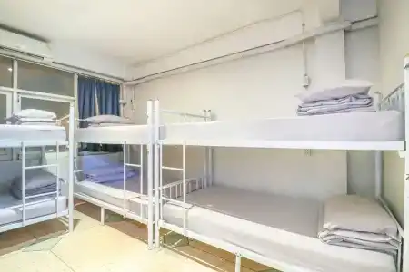 Oyo 688 Bangkok Hub Hostel - 19