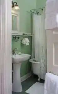 Albemarle Inn - - 54