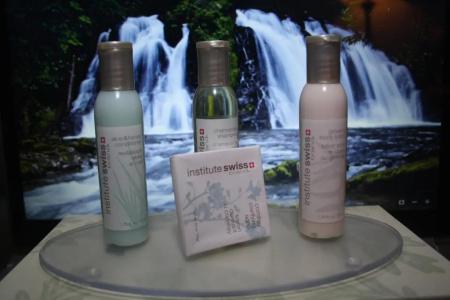 Divya Sutra Suites on Robson Downtown - 45