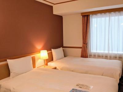 Toyoko Inn Ekimae - 32