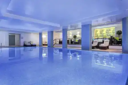 The Balmoral - 33