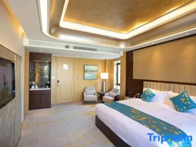 East Tai Lake Grand - 92