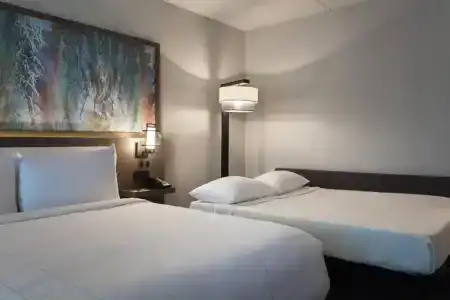 Marriott Savannah Riverfront - 35