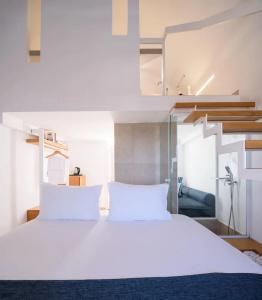 Muses Cycladic Suites - 43
