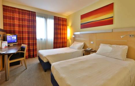 Best Western Palace Inn - 9