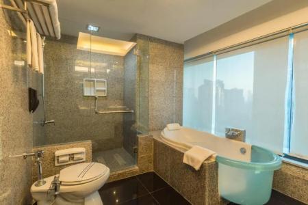 Manhattan Jakarta - 105