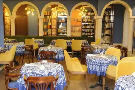 Badagoni Boutique Rustaveli - 17
