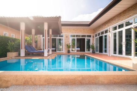 Rawai Private Villas - Pools and Garden - 14