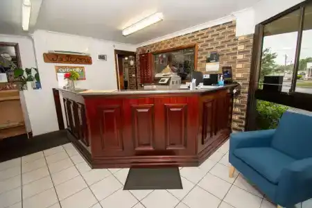 Best Western Cattle City Motor Inn - 1