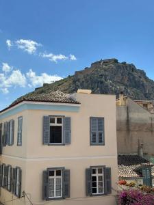 Castellano & Suites - 129