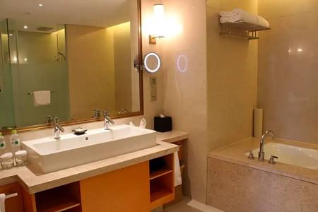Hilton Nanjing Riverside - 41