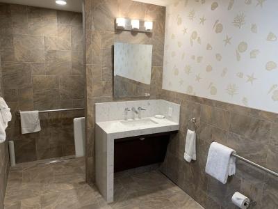 Franciscan Inn & Suites - 7