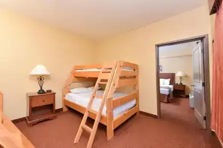 AmericInn by Wyndham Medical Center - 63