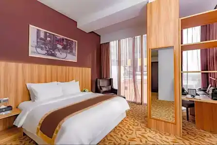 Bay Ho Chi Minh - 21