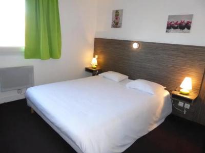 Hôtel Le Cosy Blois Villebarou - 36