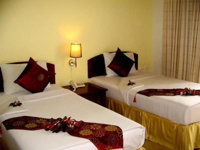 Golden Pine Beach Resort - 1