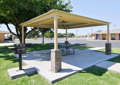 Americas Best Value Inn East - 22