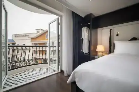 My Boutique & Spa - 86