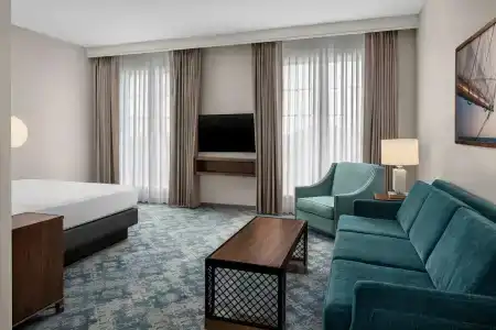 Embassy Suites by Hilton Charleston Harbor Mt. Pleasant - 69