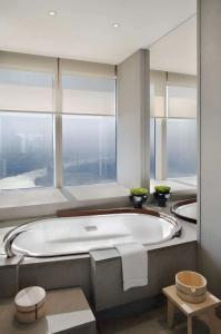 Park Hyatt Shanghai - 89