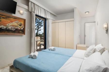 Haris on the beach - 37