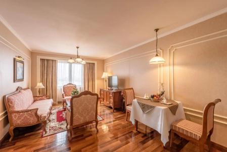 Grand Saigon - 26