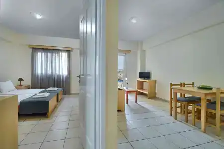 Veronica - 1