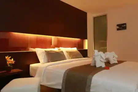 The Bangkok Airport Link Suite - 53