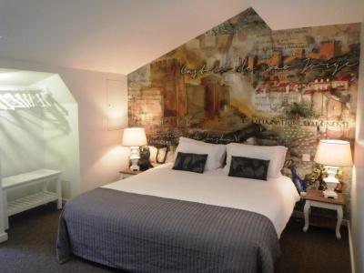 The Art Inn - 22