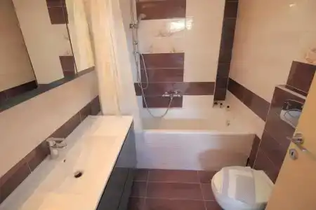 Thalassa House - 100