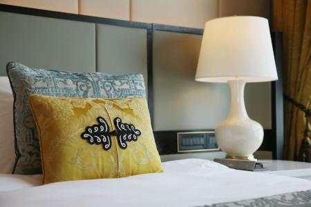 The St. Regis Shanghai Jingan - 3