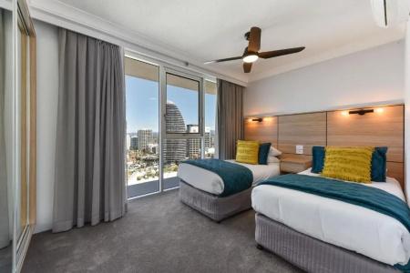 Ultiqa Beach Haven On Broadbeach - 360