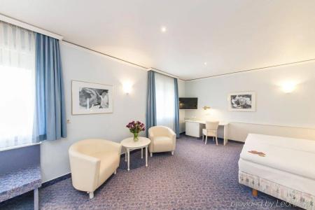 Novum Post Aschaffenburg - 5