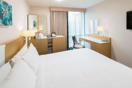 Hilton Garden Inn Bristol City Centre - 38